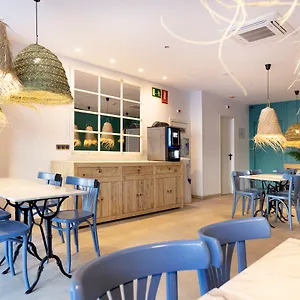 Guest house Yomo Bcn Port, Barcelona